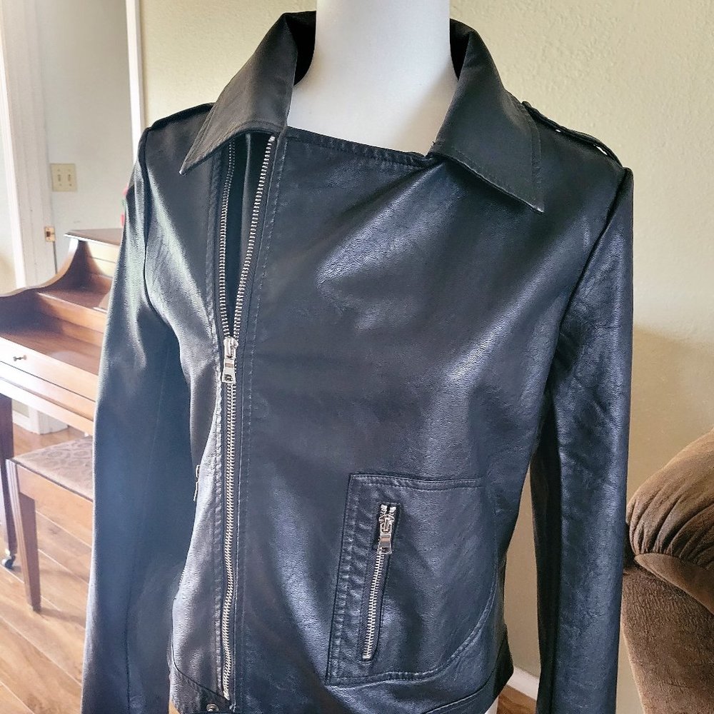 NWT Weekend Suzanne Betro Asymmetrical Moto Jacket